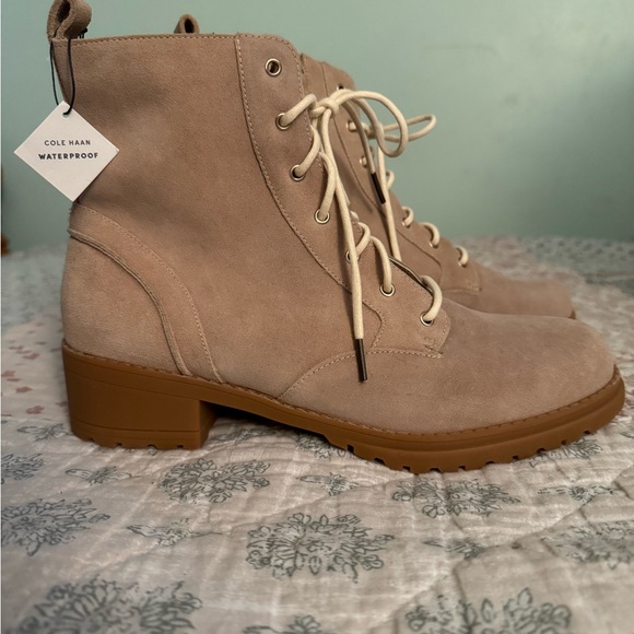 Cole Haan Women's 11 Camea Lug Sole Combat Boots Water resistant Suede. NWT - Picture 2 of 10